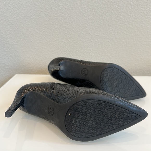 Michael Kors Bootie - Picture 8 of 11
